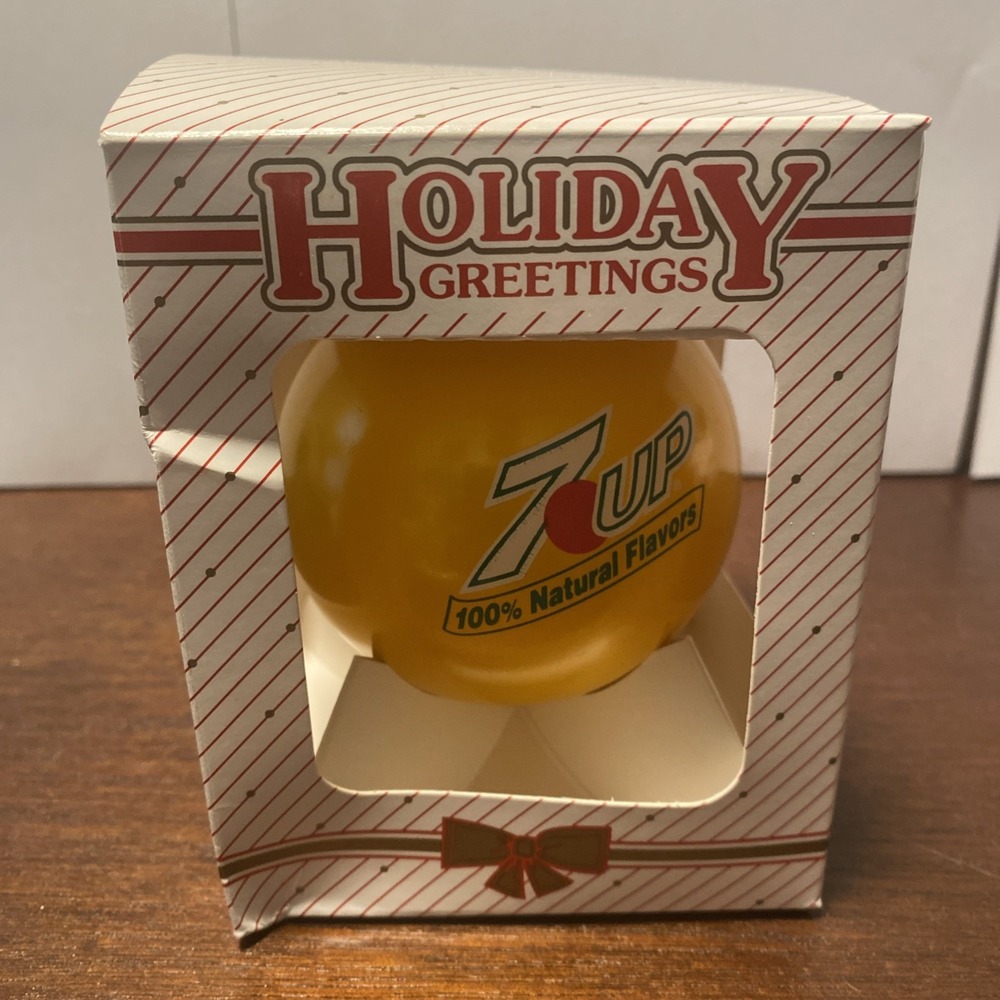 7up‎ Holiday Greetings Ornaments Unlimited Used